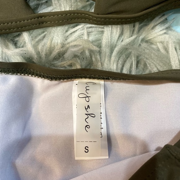 NWT Cupshe bathing suit - Picture 3 of 4